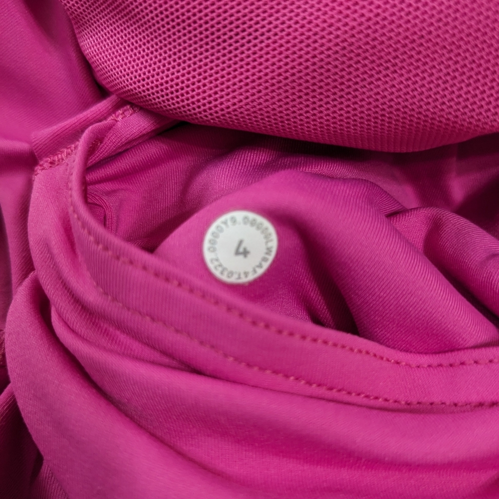 EUC! Lululemon Hotty Hot Skirt In Bright Pink Size 4 - Picture 9 of 14
